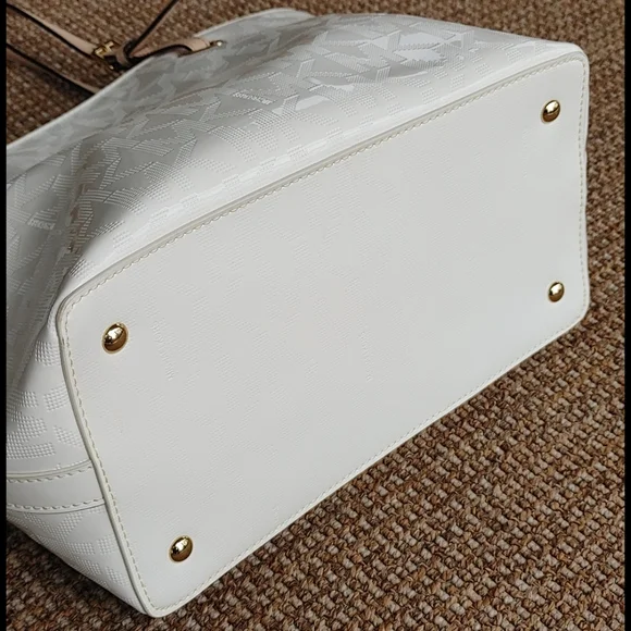 Michael Kors White Patent and Tan Tote Bag - Picture 4 of 7